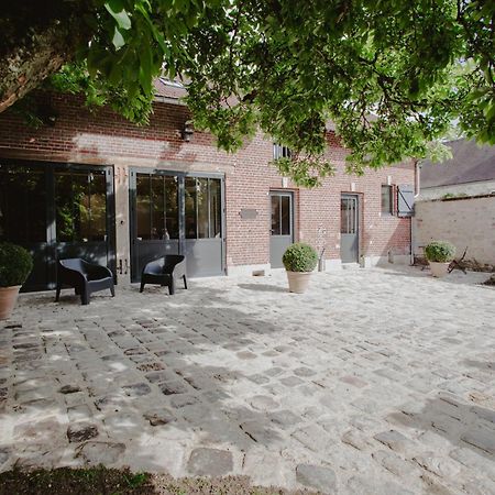 Aumont-en-Halatte L'Atelier Des Magnolias Bed & Breakfast エクステリア 写真