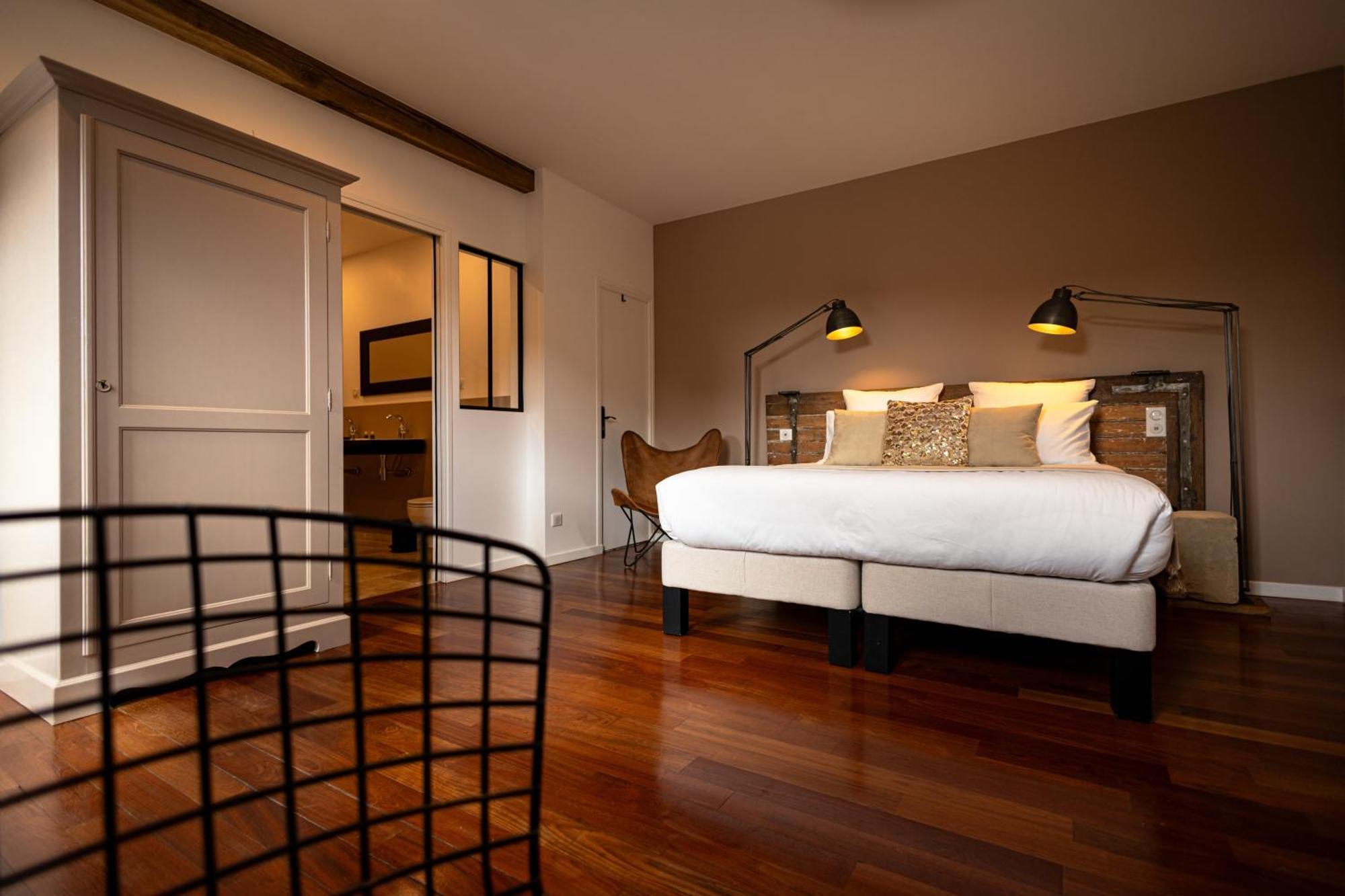 Aumont-en-Halatte L'Atelier Des Magnolias Bed & Breakfast エクステリア 写真